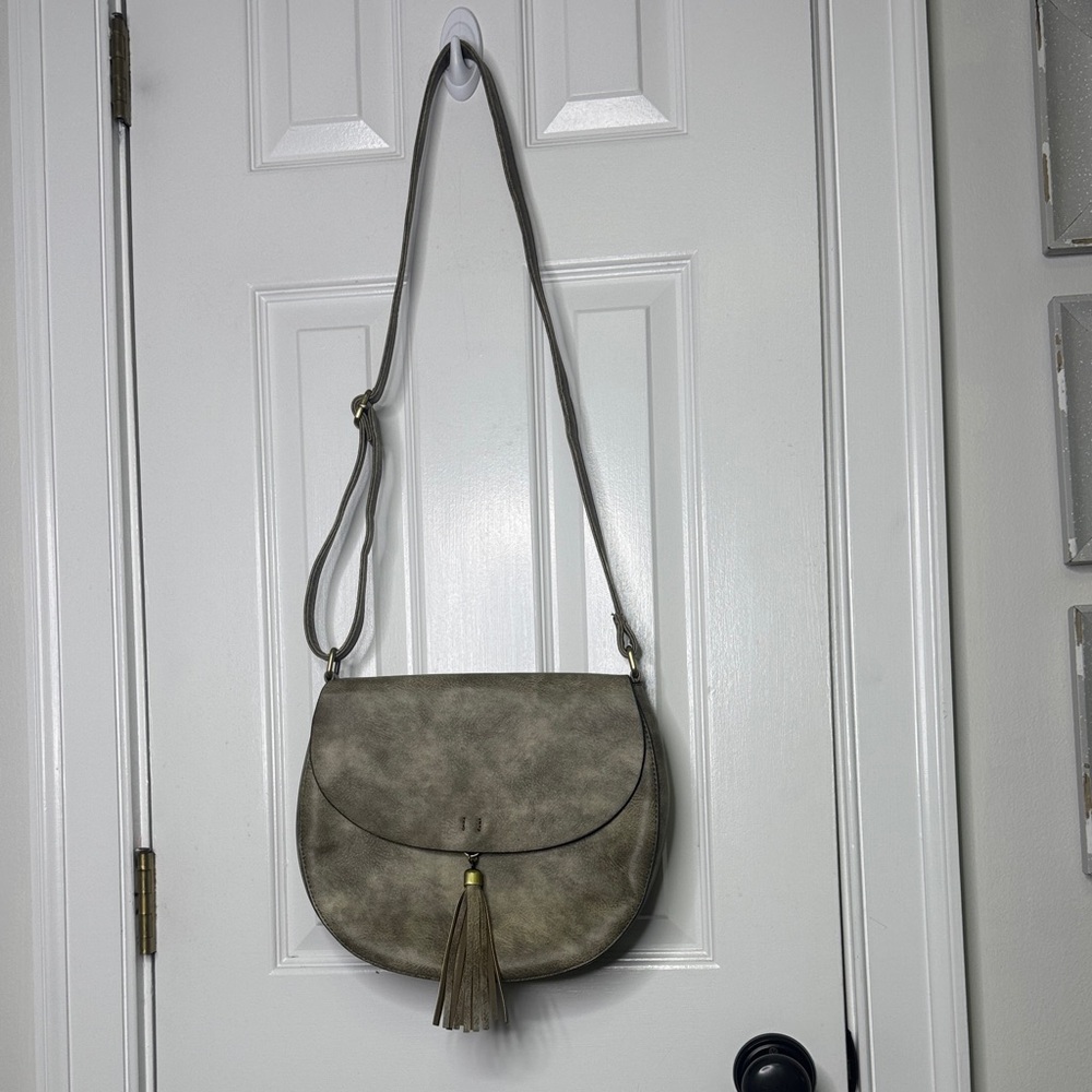 💥 Taupe Vegan Leather Crossbody Saddle Bag with Tassel | Adjustable Strap NWOT